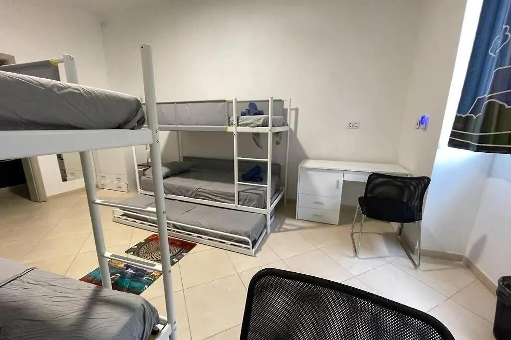 2 Bed Apt In Heart Of St Julians - 5Min From Seafront Saint Julian's Malta