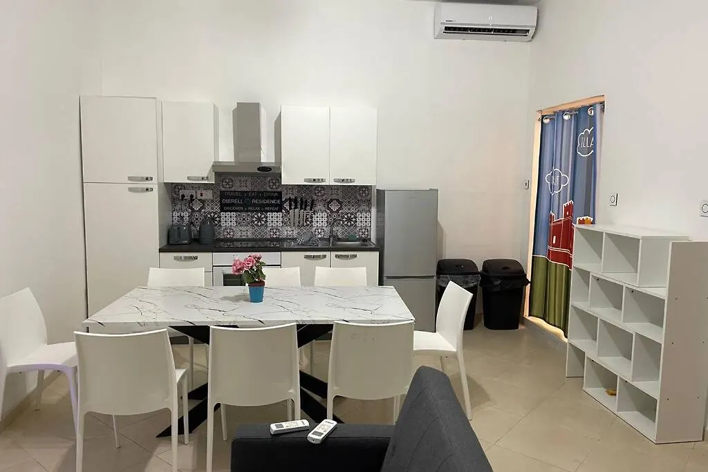 2 Bed Apt In Heart Of St Julians - 5Min From Seafront Saint Julian's Apartment